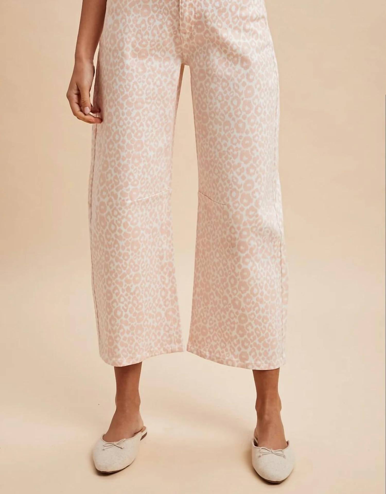 Anniewear - Evie Cropped Barrel Jeans