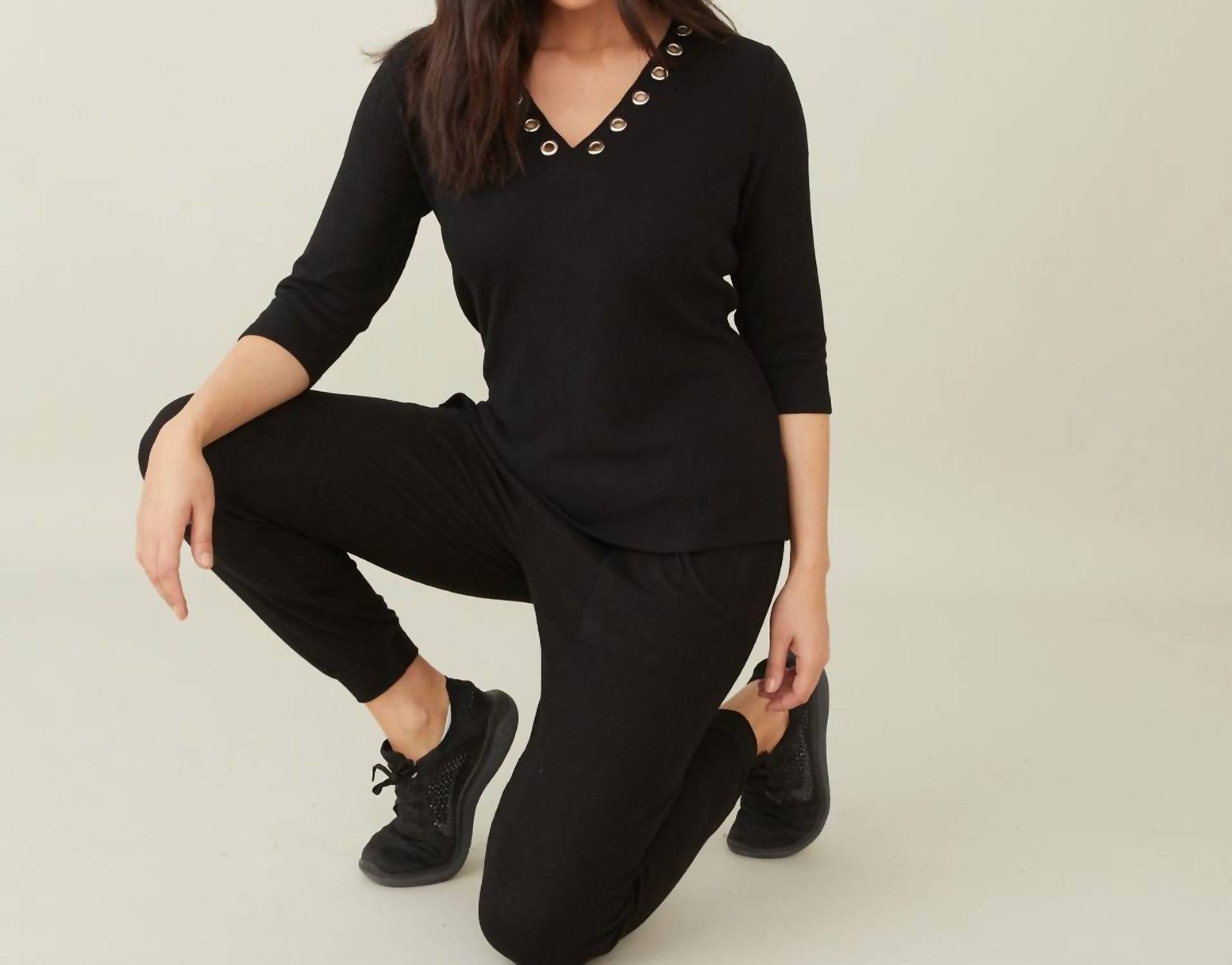 French Kyss - Soft Stretch Grommet V Neck Top
