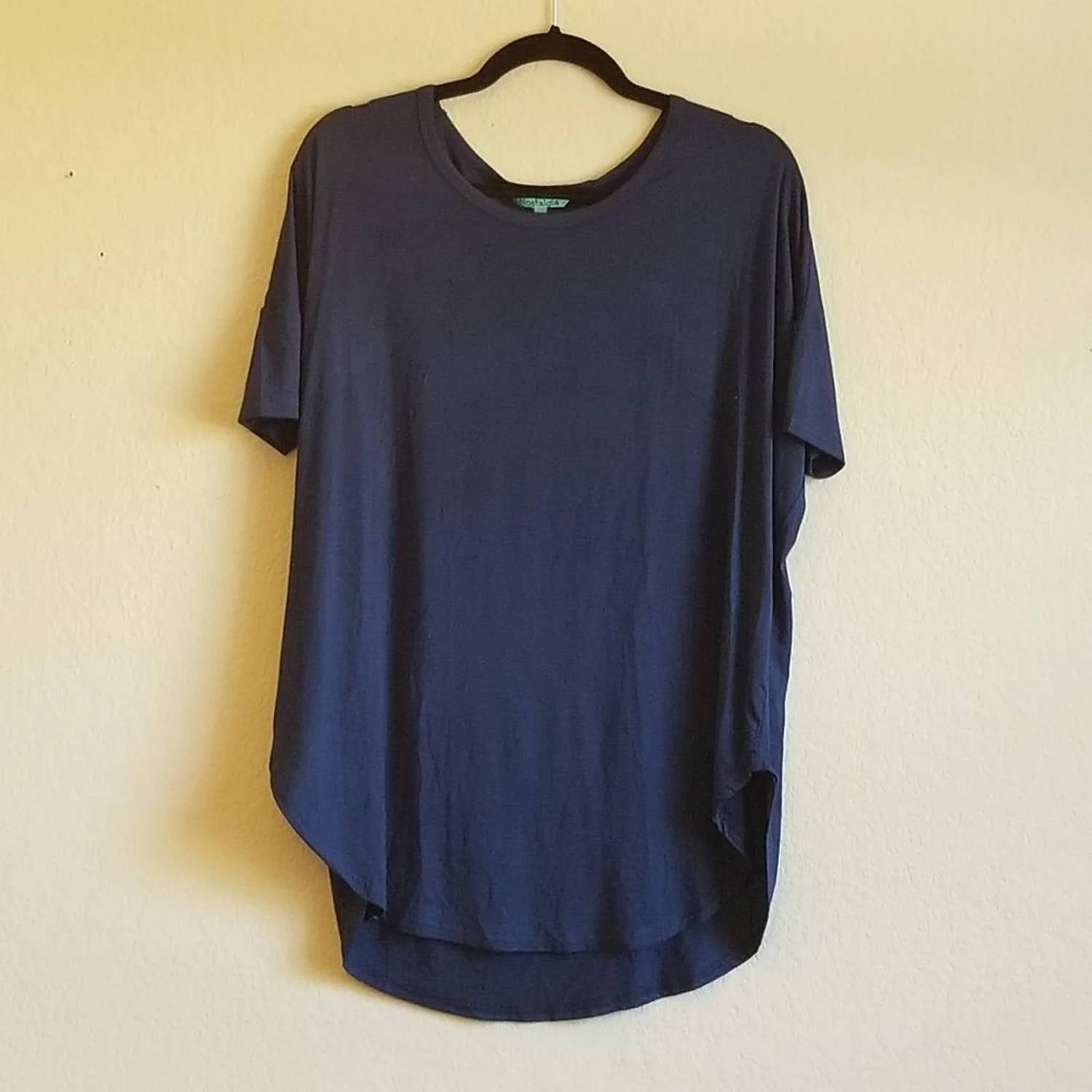 Nostalgia - Women's Short Sleeve Curved Hem Dolman Top