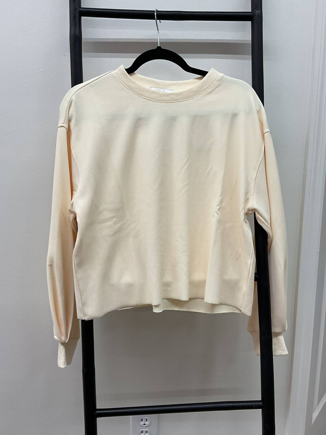 Sadie & Sage - White Noise Sweatshirt