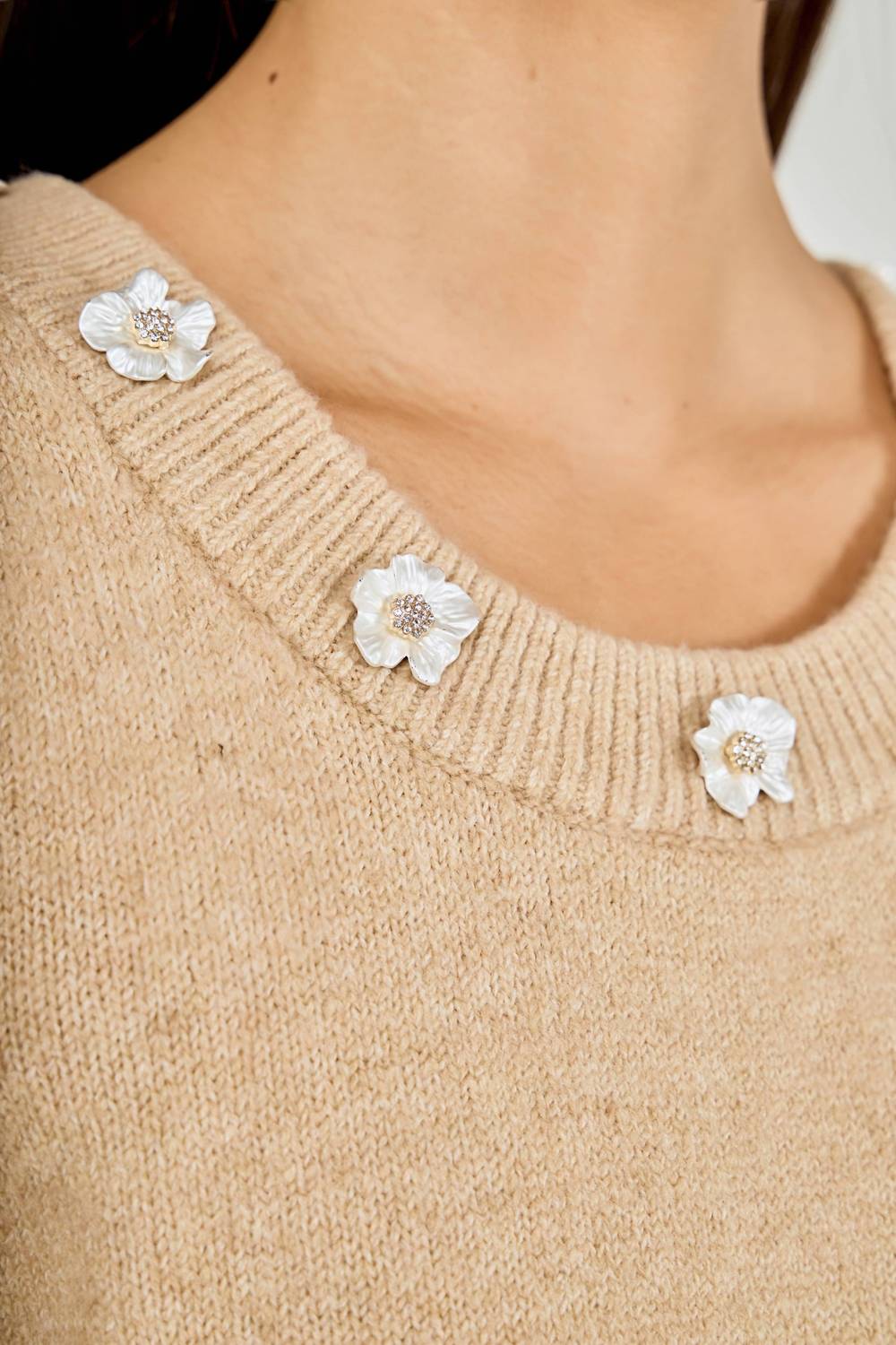 Endless Rose - Floral Button Knit Vest