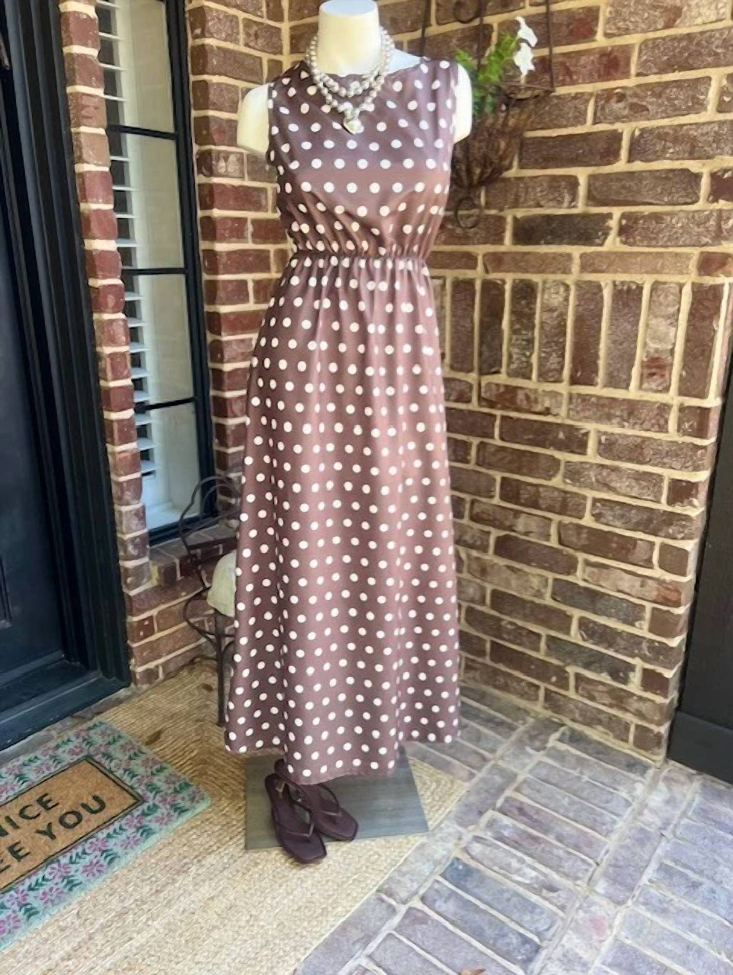 Mccolin - Women's Polka Dot Round Neck Sleeveless Midi Dress