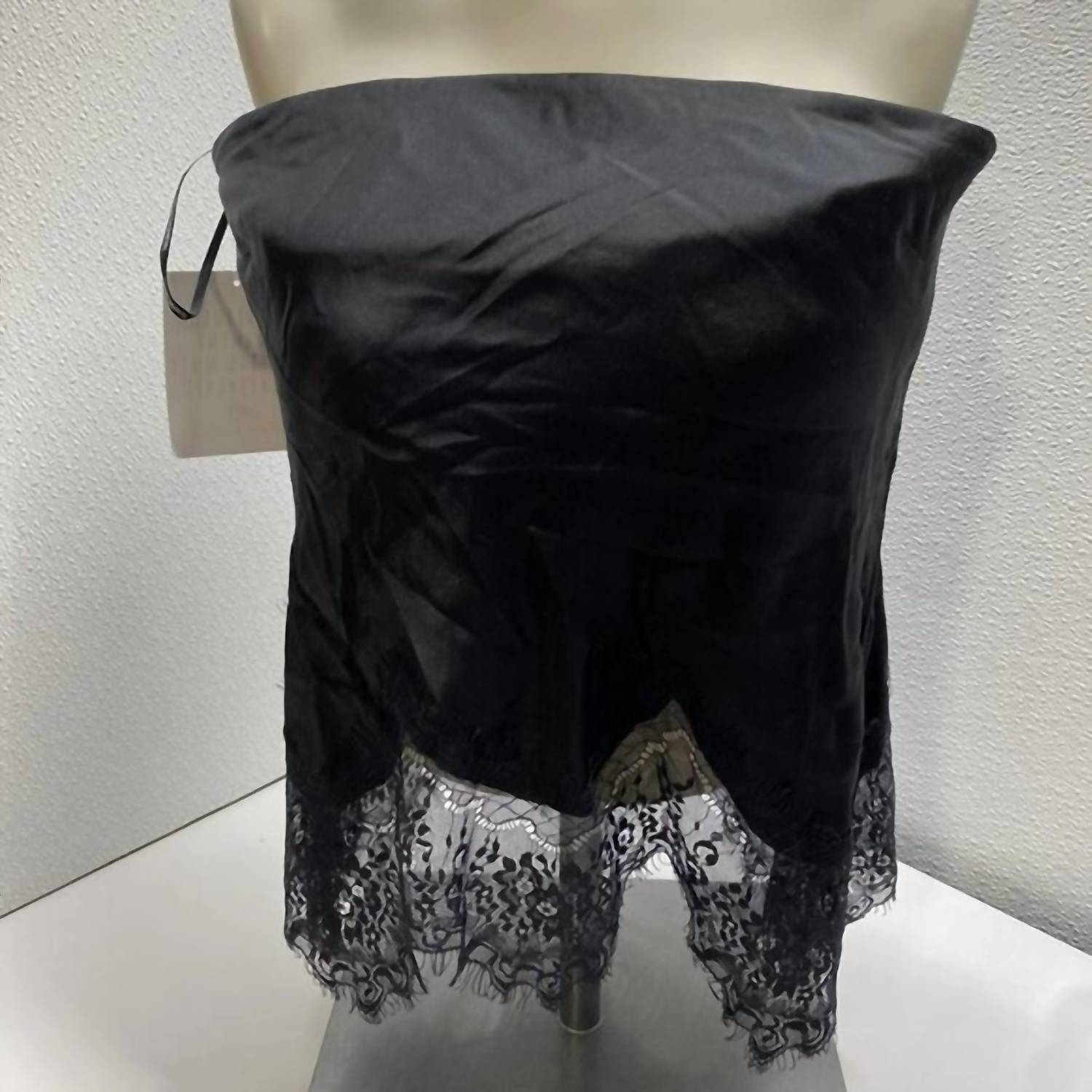 Hansen & Gretel - Women's Strapless Satin Lace Top