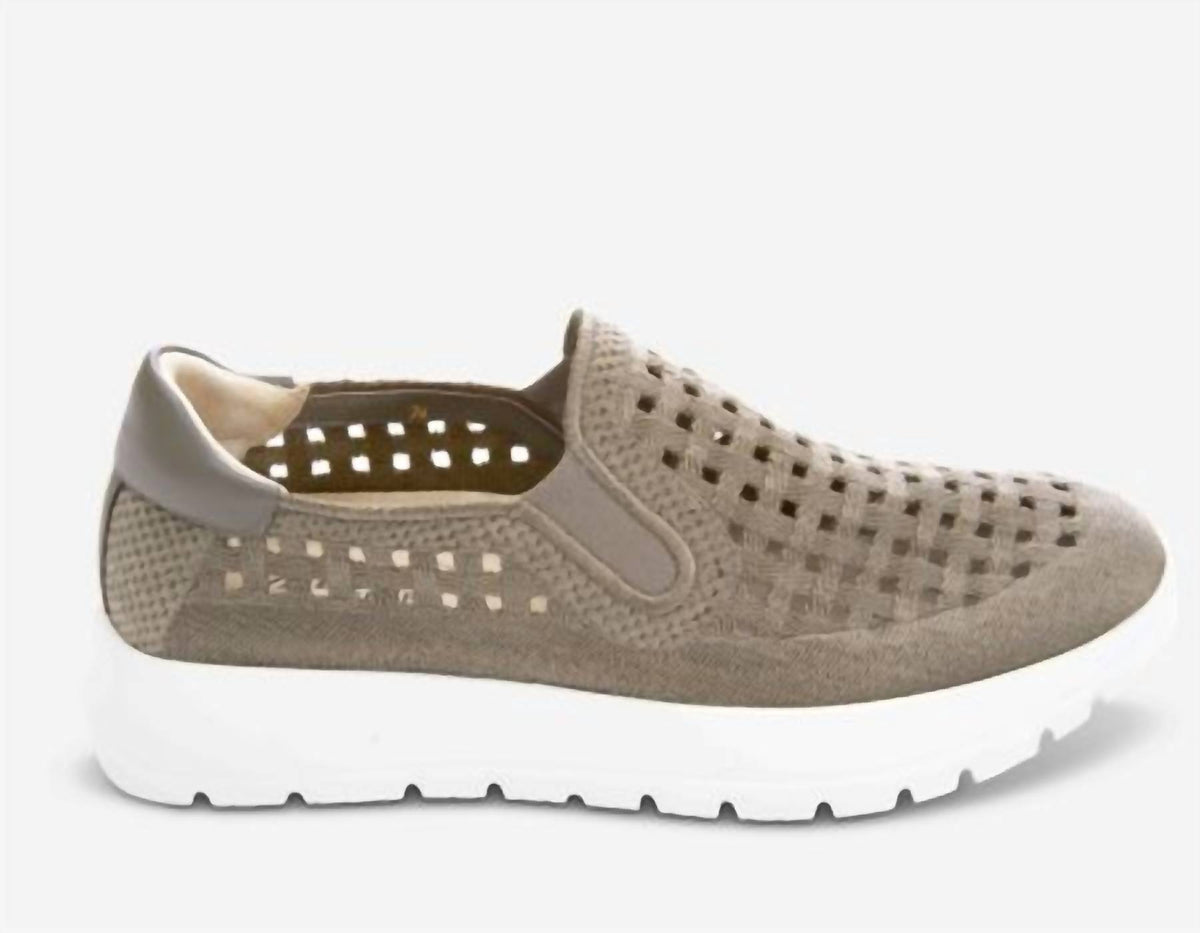 Vaneli - Women's Quay Sneaker