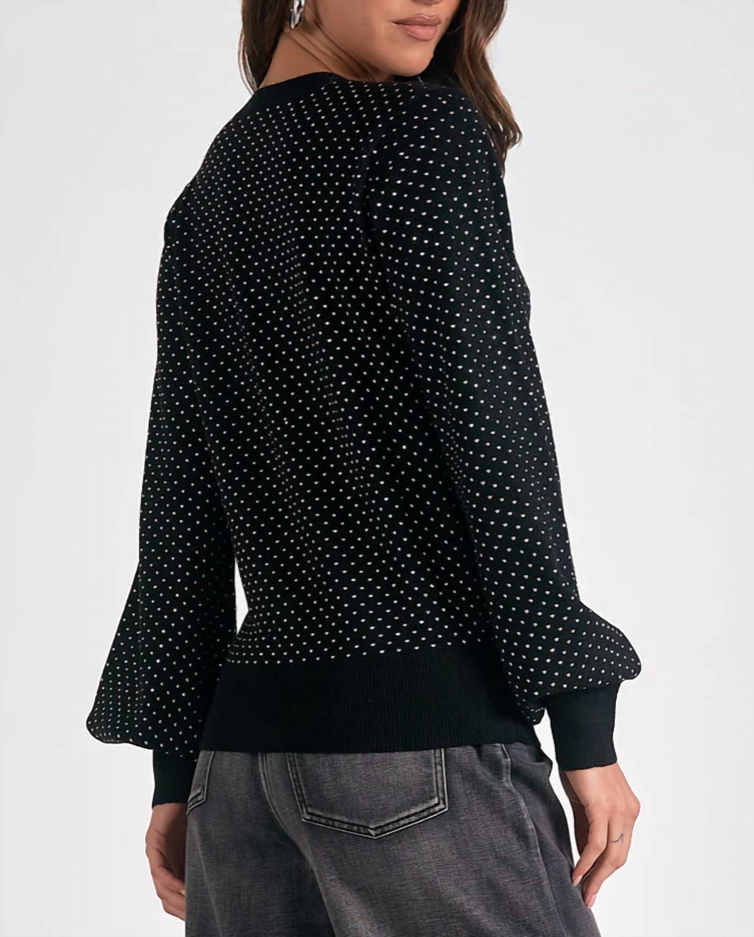Elan - V Neck Sweater