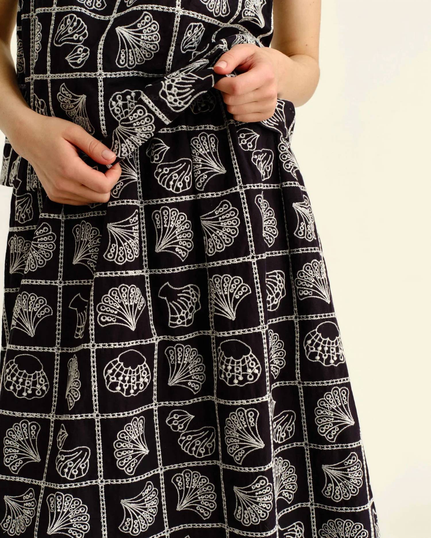 Cartolina Nantucket - Celine Midi Skirt
