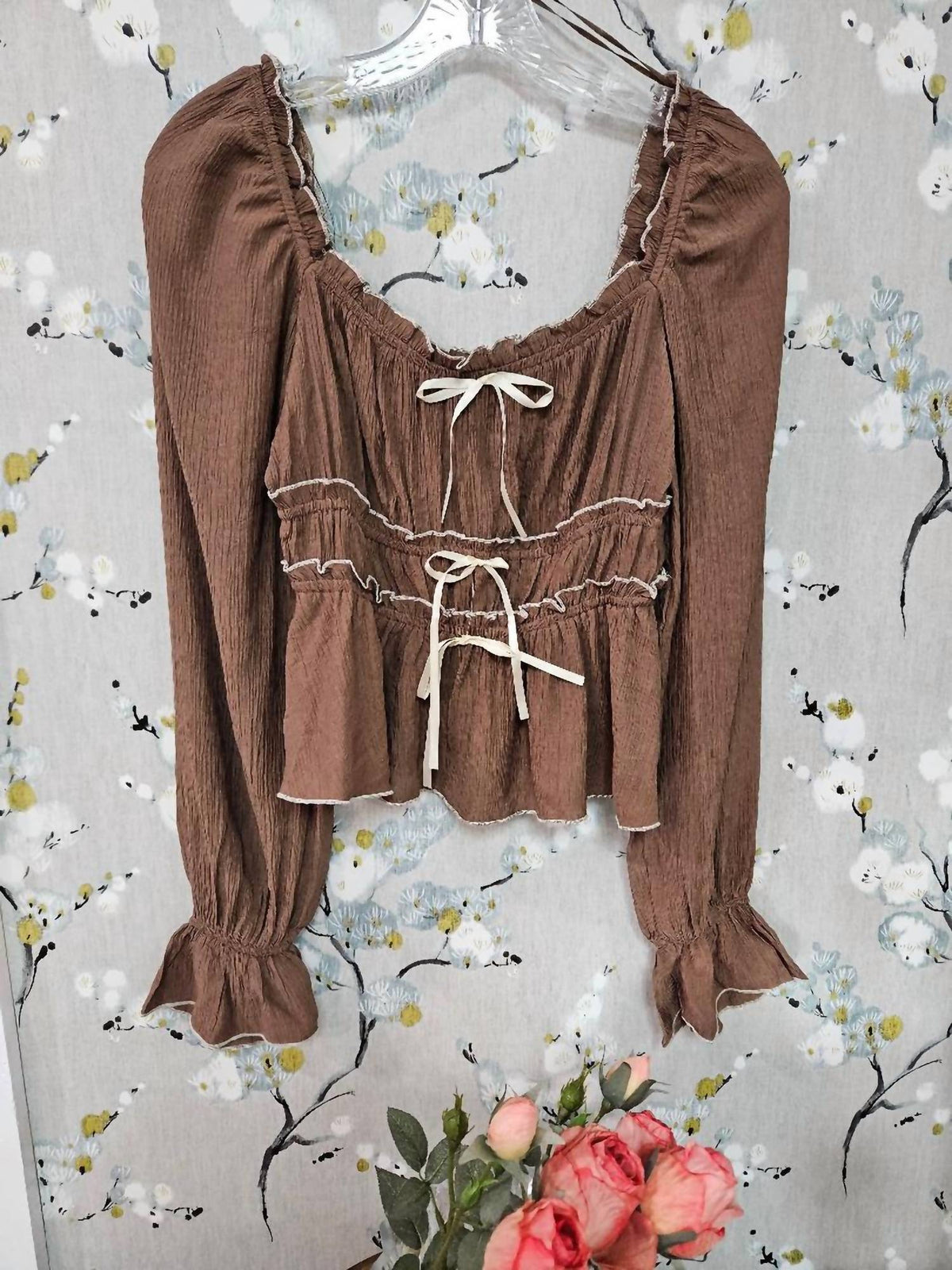Blu Pepper - Women's Contrast Bow Ruffled Long Sleeve Blouse