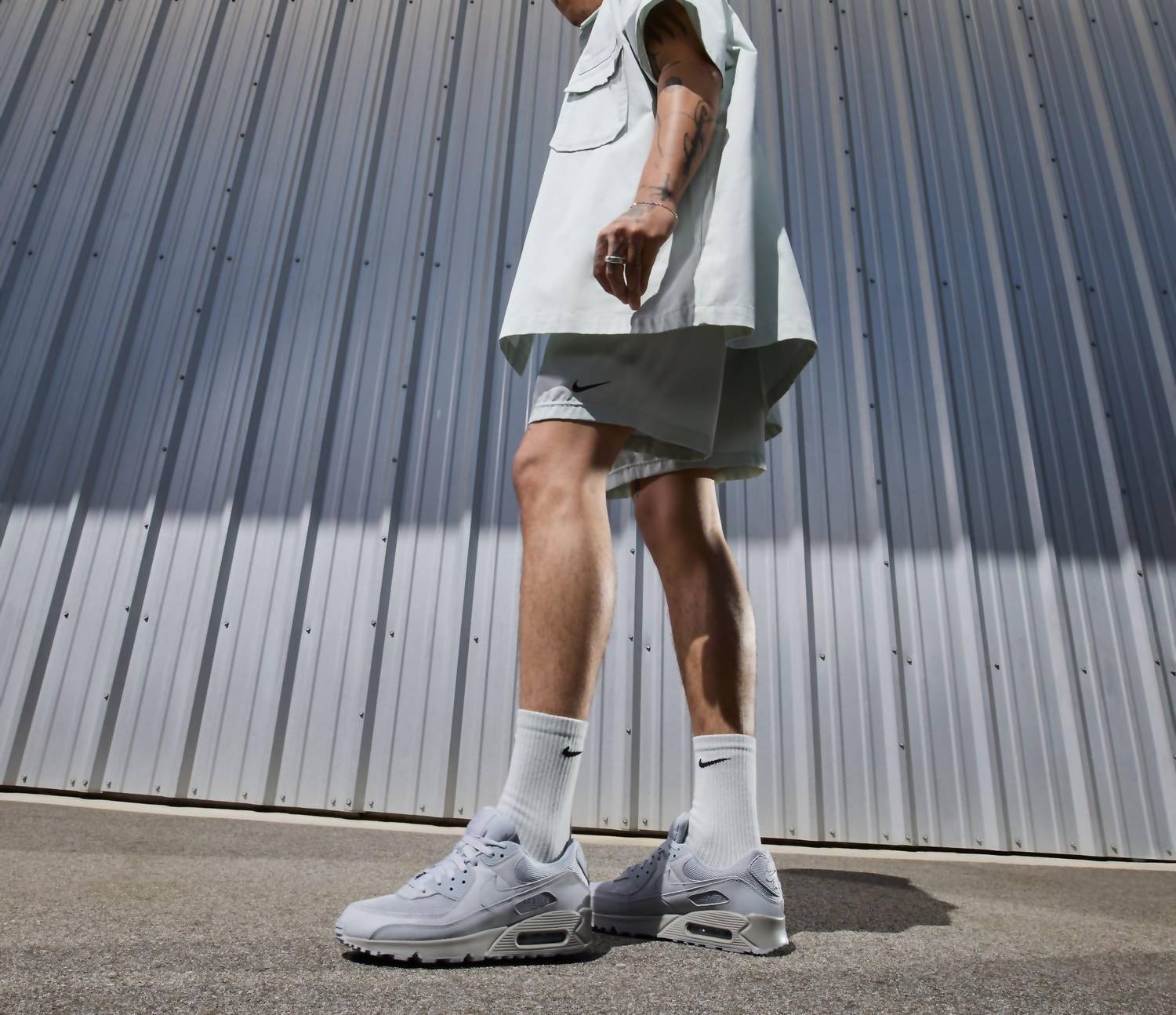 Nike - Men's Air Max 90 Shoe