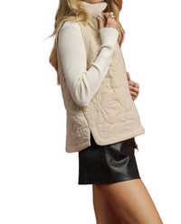 Umgee - Quilted Floral Zip Vest