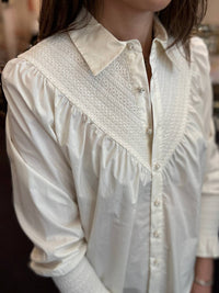 Flora Bea Meri Marshmallow Top in white - women's t-shirt - view 4