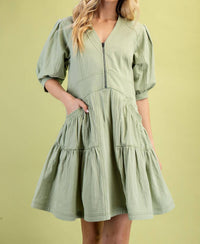 Gigio - Front Zip V-Neck Dress