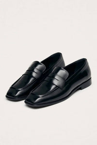Alohas - Women's Zaha Leather Loafers