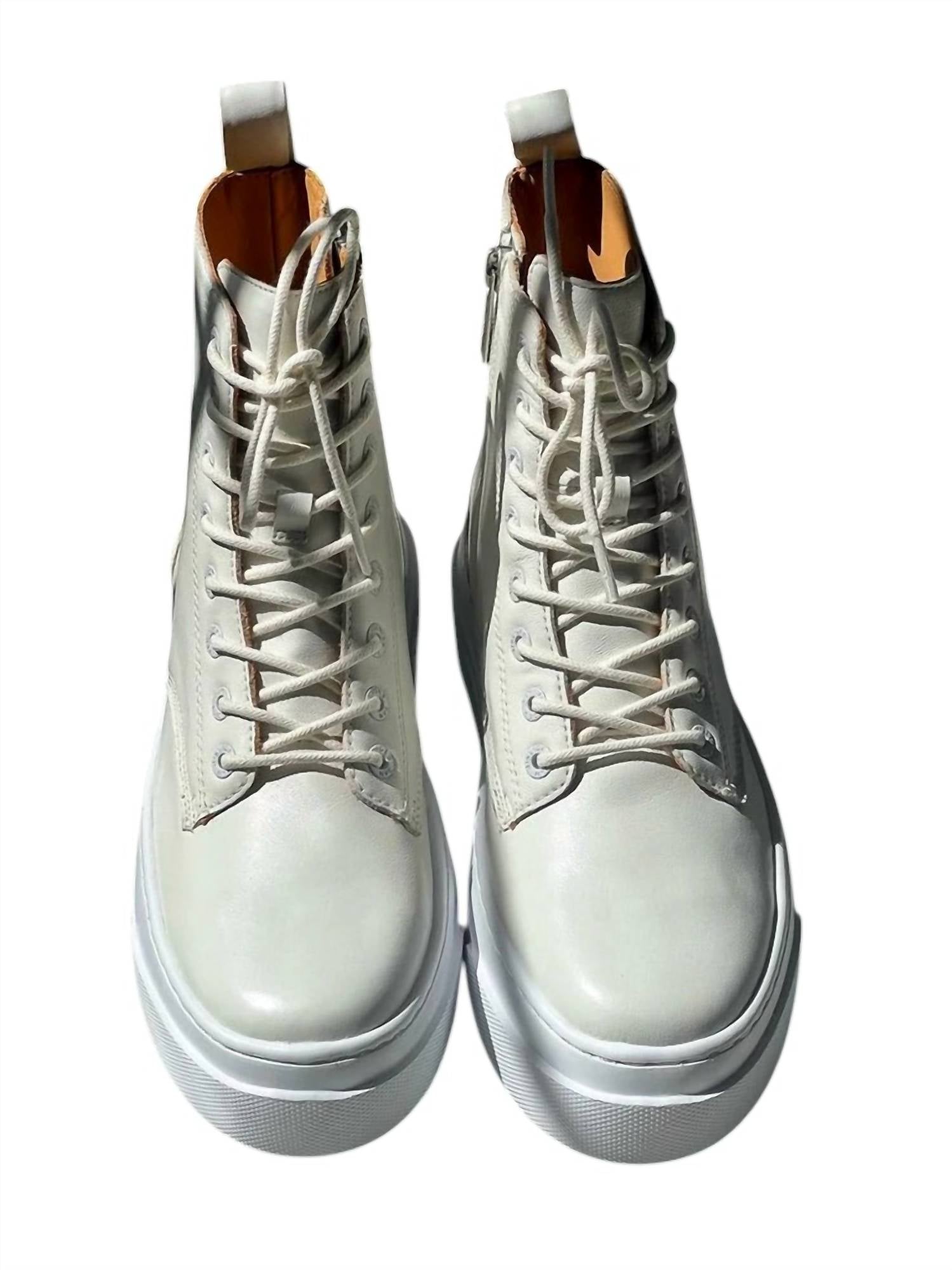 J/Slides - Women's Andre Hi-top Sneaker
