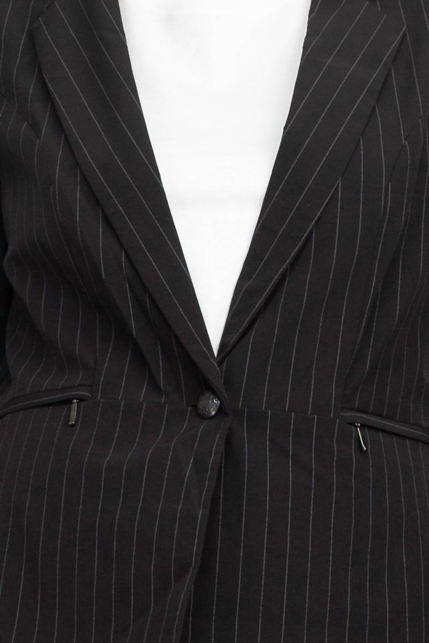 Peace Of Cloth - Woven Long Sleeve Notched Lapel Blazer