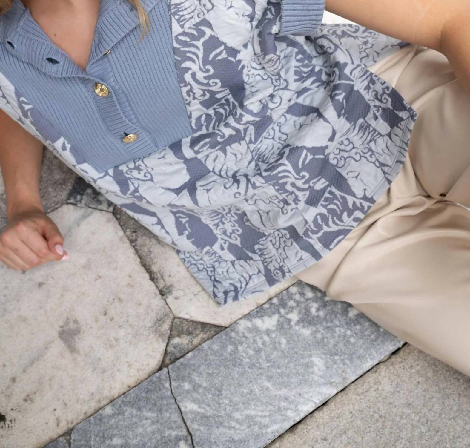 Emily Mccarthy - Scottie Pullover Top