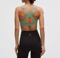 Lululemon - Women's Go Further Bra