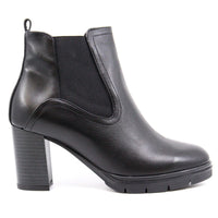RUBY LEATHER ANKLE BOOTIE