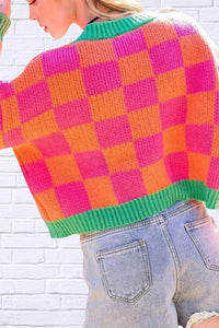 Main Strip - V-Neck Checkered Sweater
