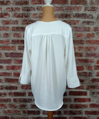 Keren Hart - Women's Long Sleeve V-neck Faux Button Blouse