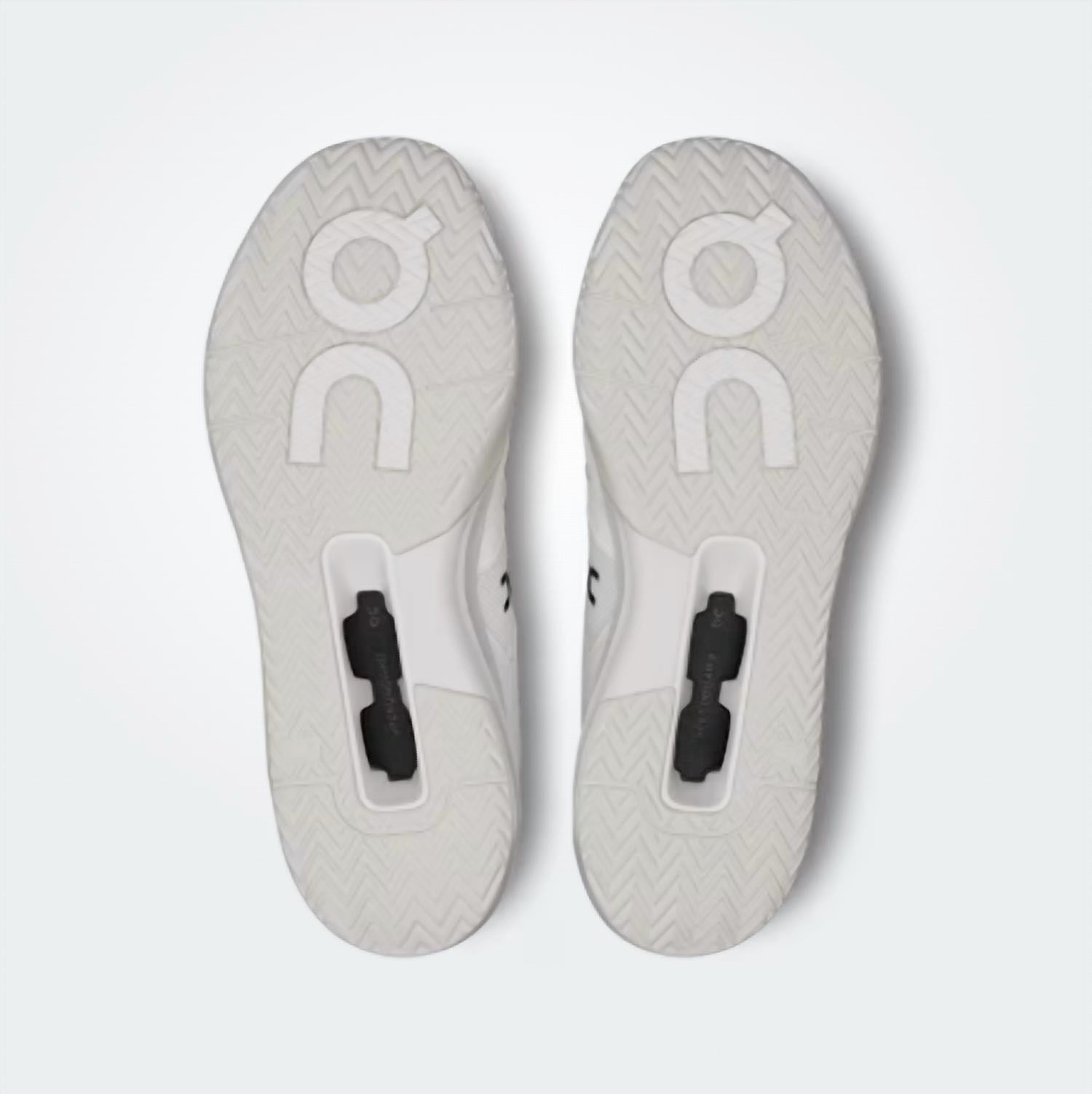 On - Men's Roger Clubhouse Pro Sneakers