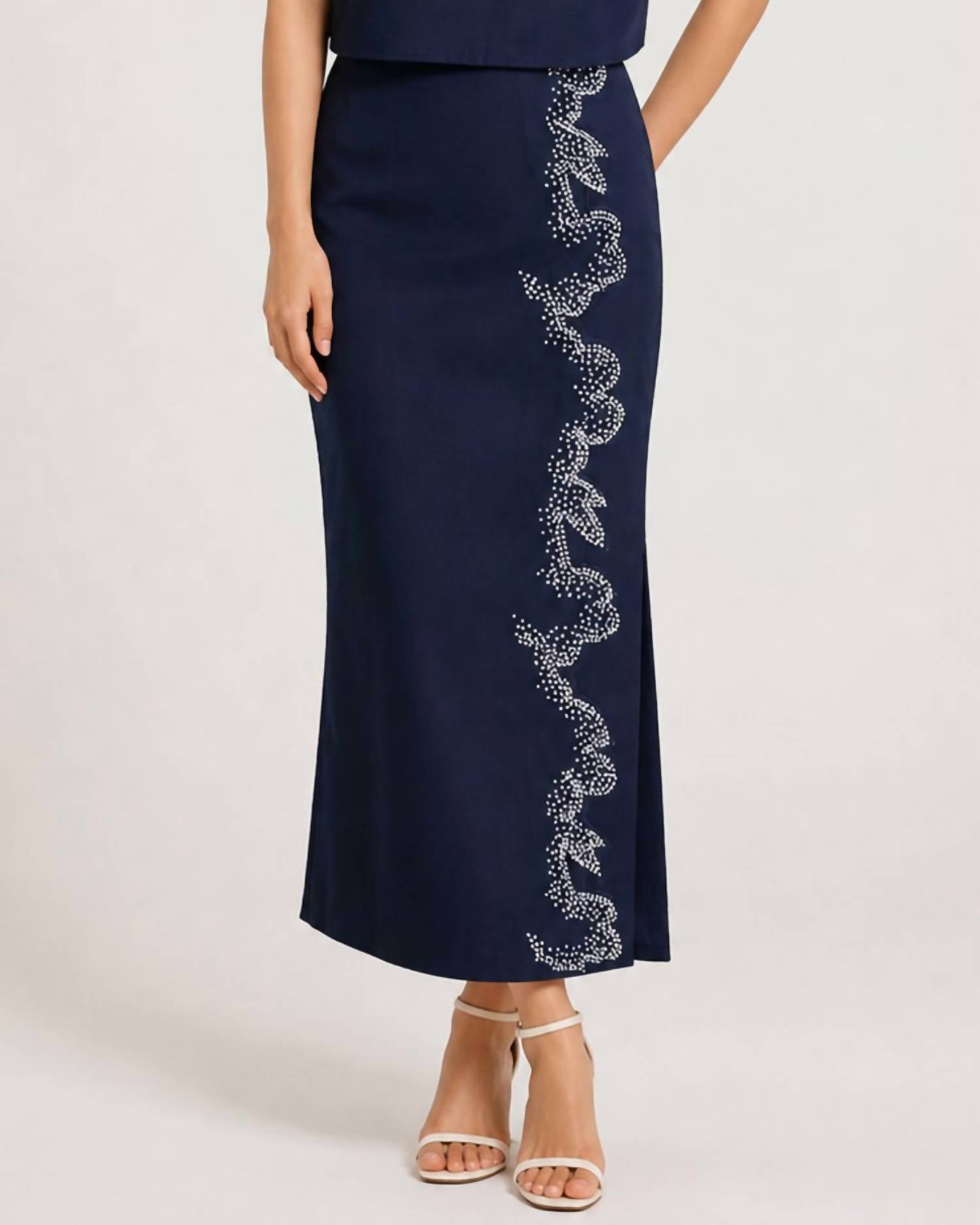 Never a Wallflower French Knot Skirt in navy - women's skirt