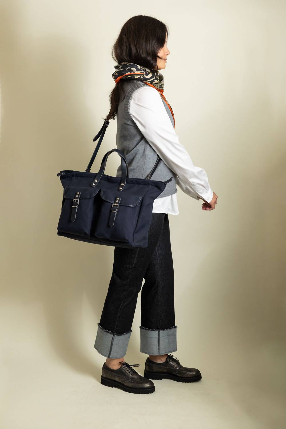Zilla Canvas Cross Body Bag in blue with blue leather - women's bag - detail view
