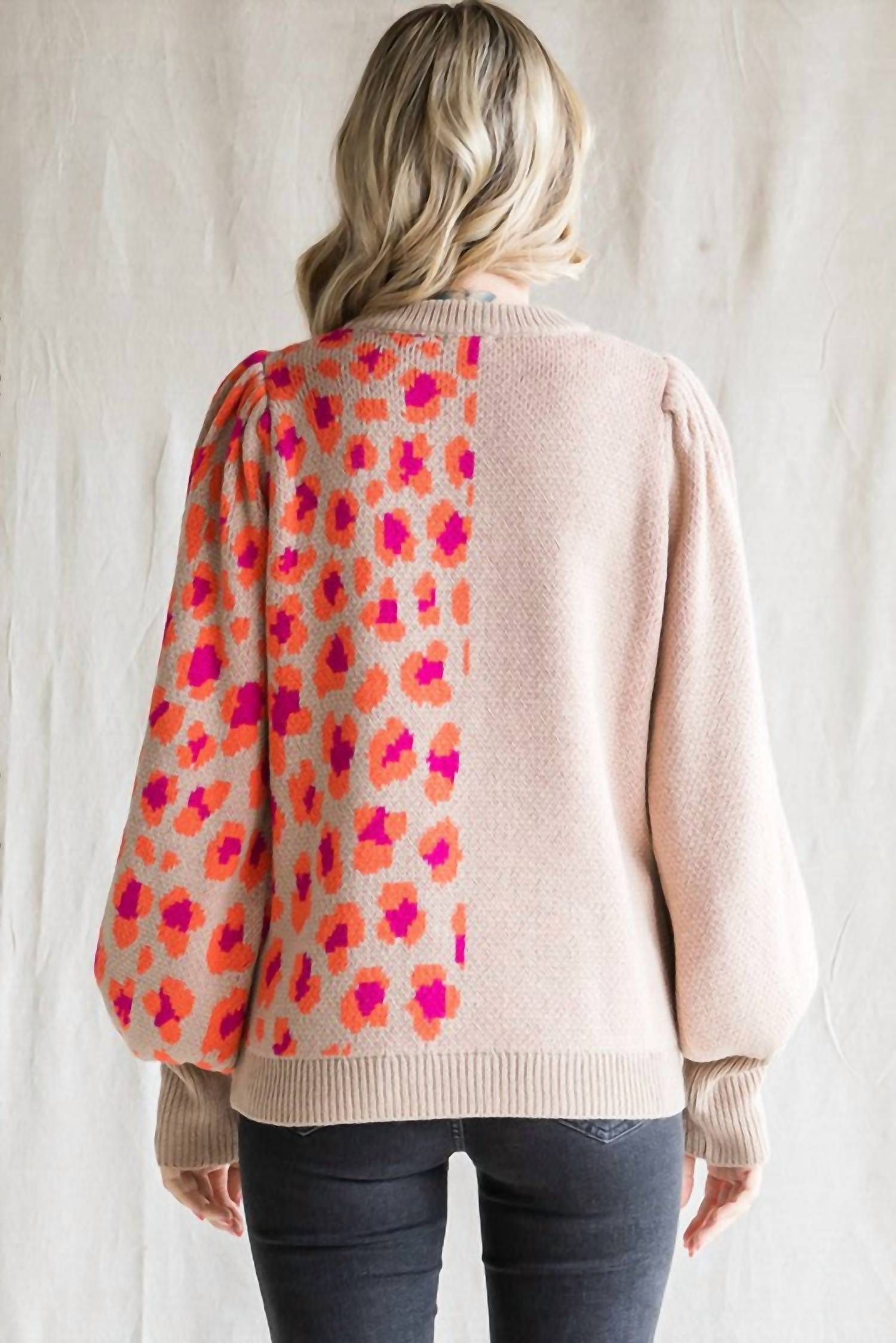 Jodifl - Take Me Away Curvy Color Block Leopard Print Sweater