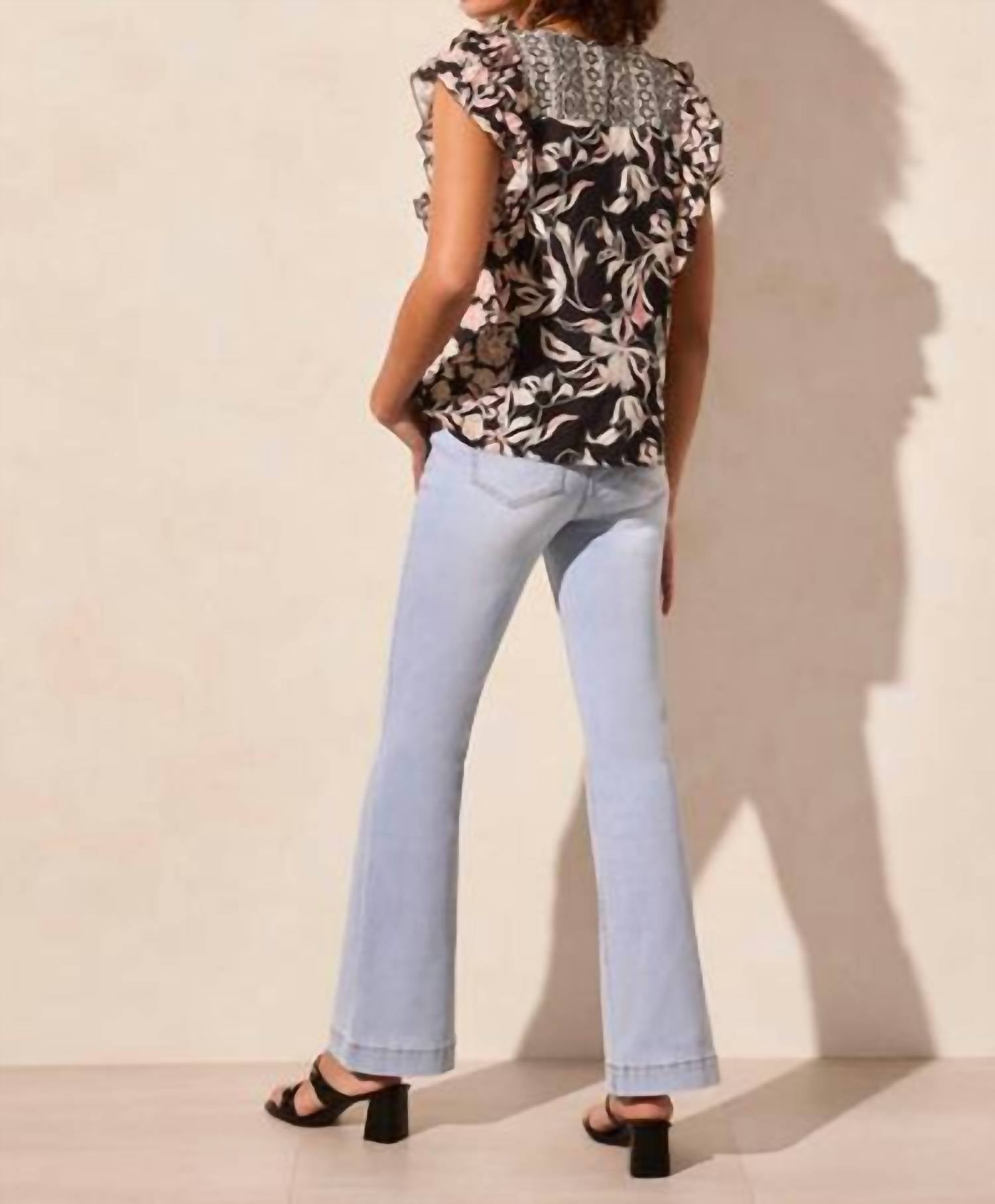 Tribal - Ruffle Sleeve Top