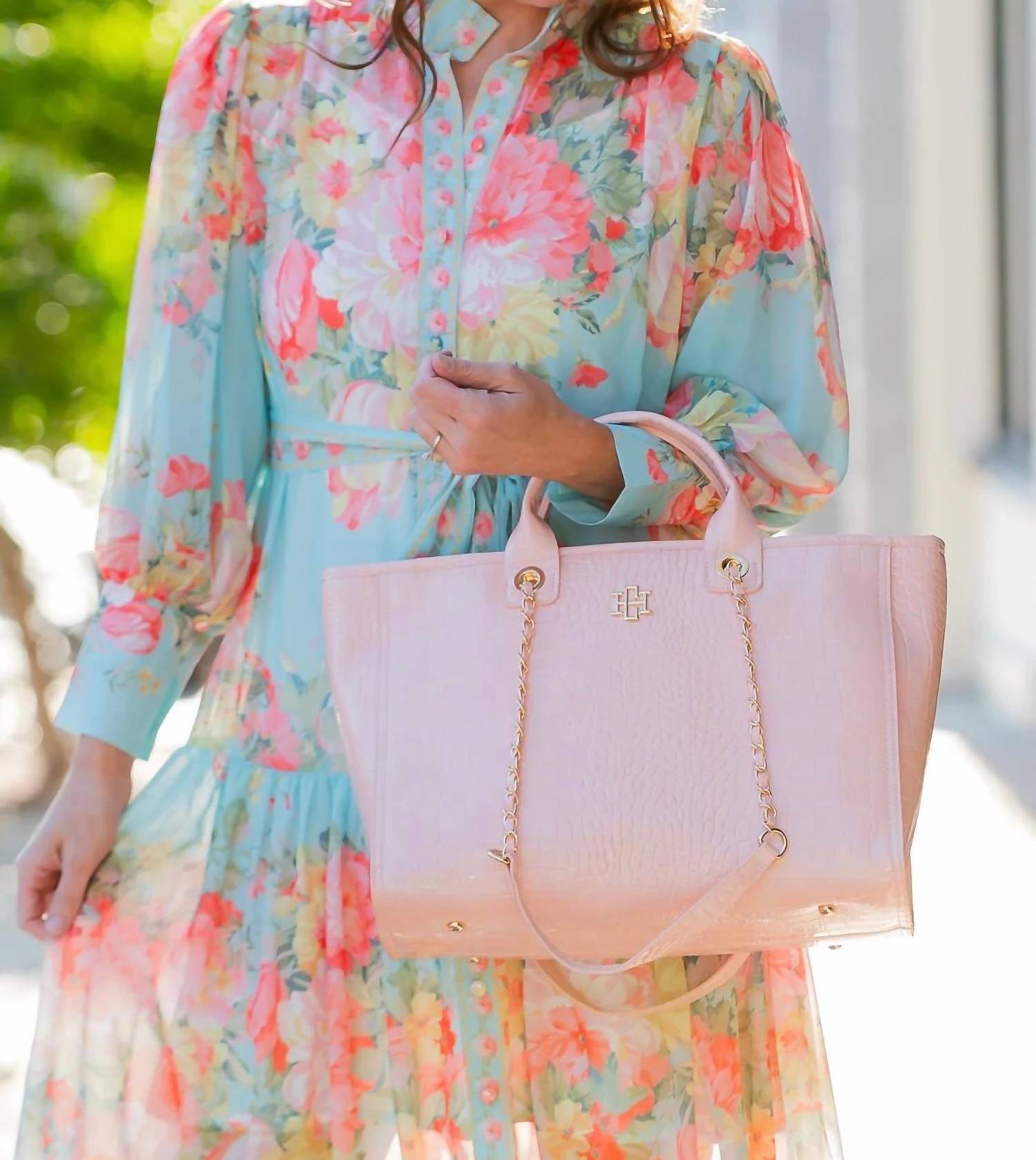 Caroline Hill - Missy Tote Bag