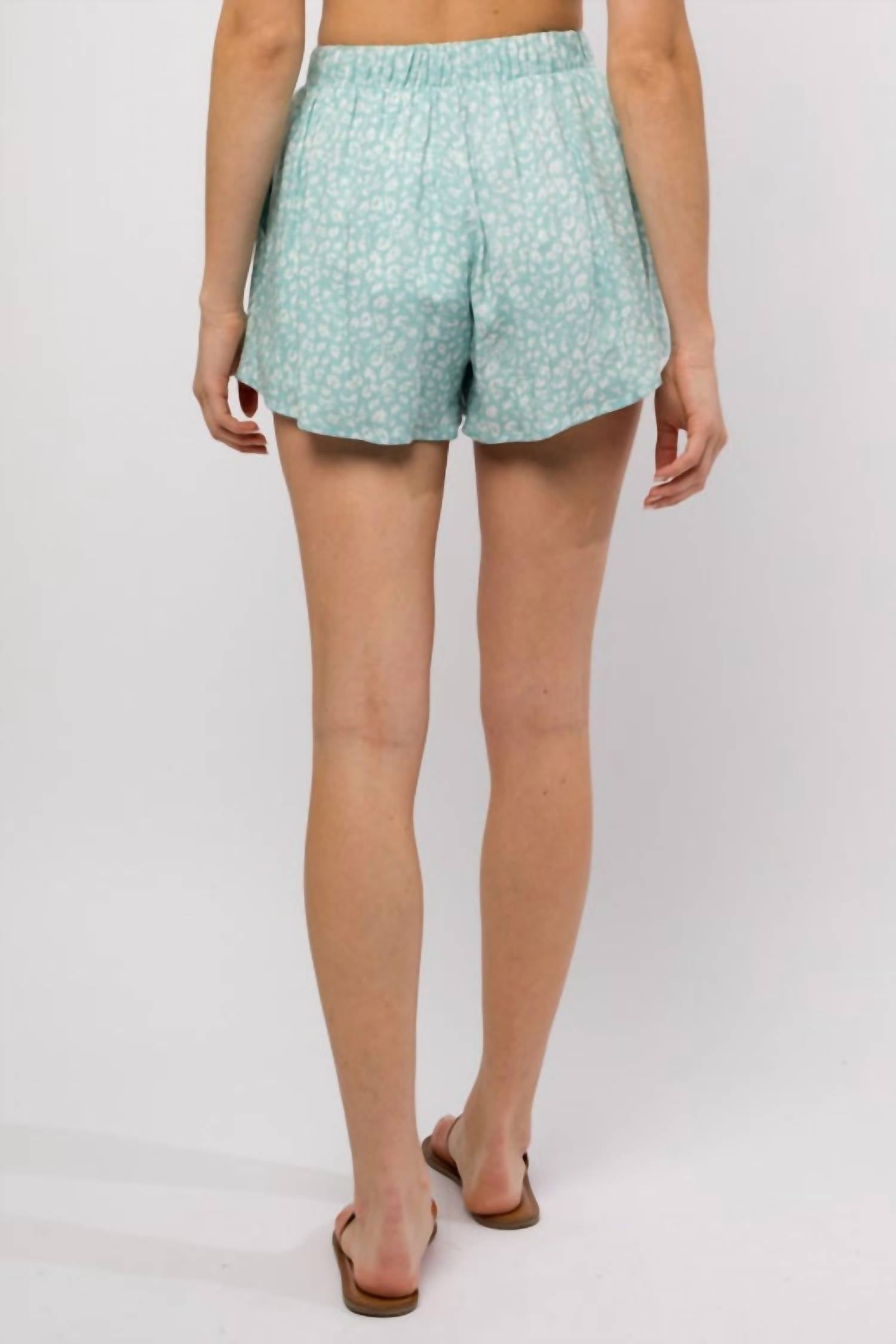 The Daisy Shorts