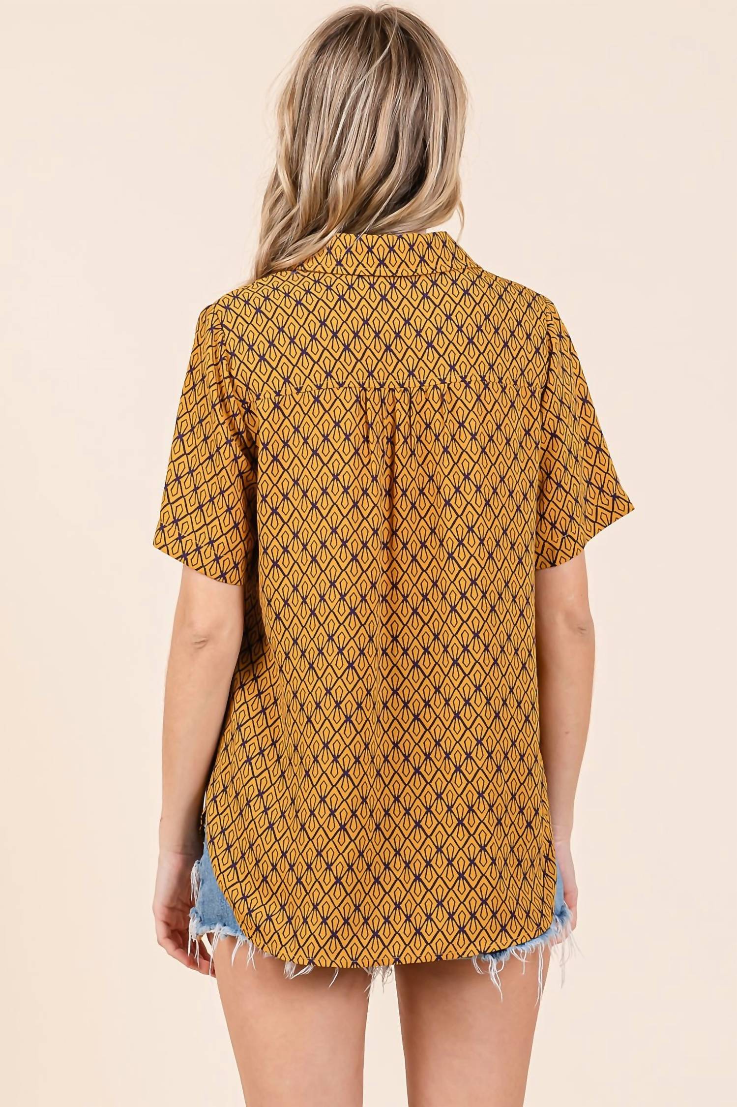 Mittoshop - Abstract Button Up
