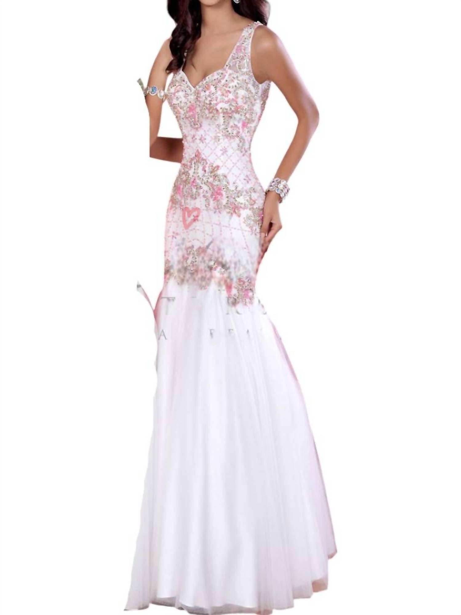 Karishma Creations - Envious Couture V-neck Prom Dress