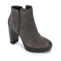 Kenneth Cole - Womens Justin Lug Chelsea PG Faux Leather Ankle Boots