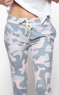 Playground - Mid-Rise Jogger