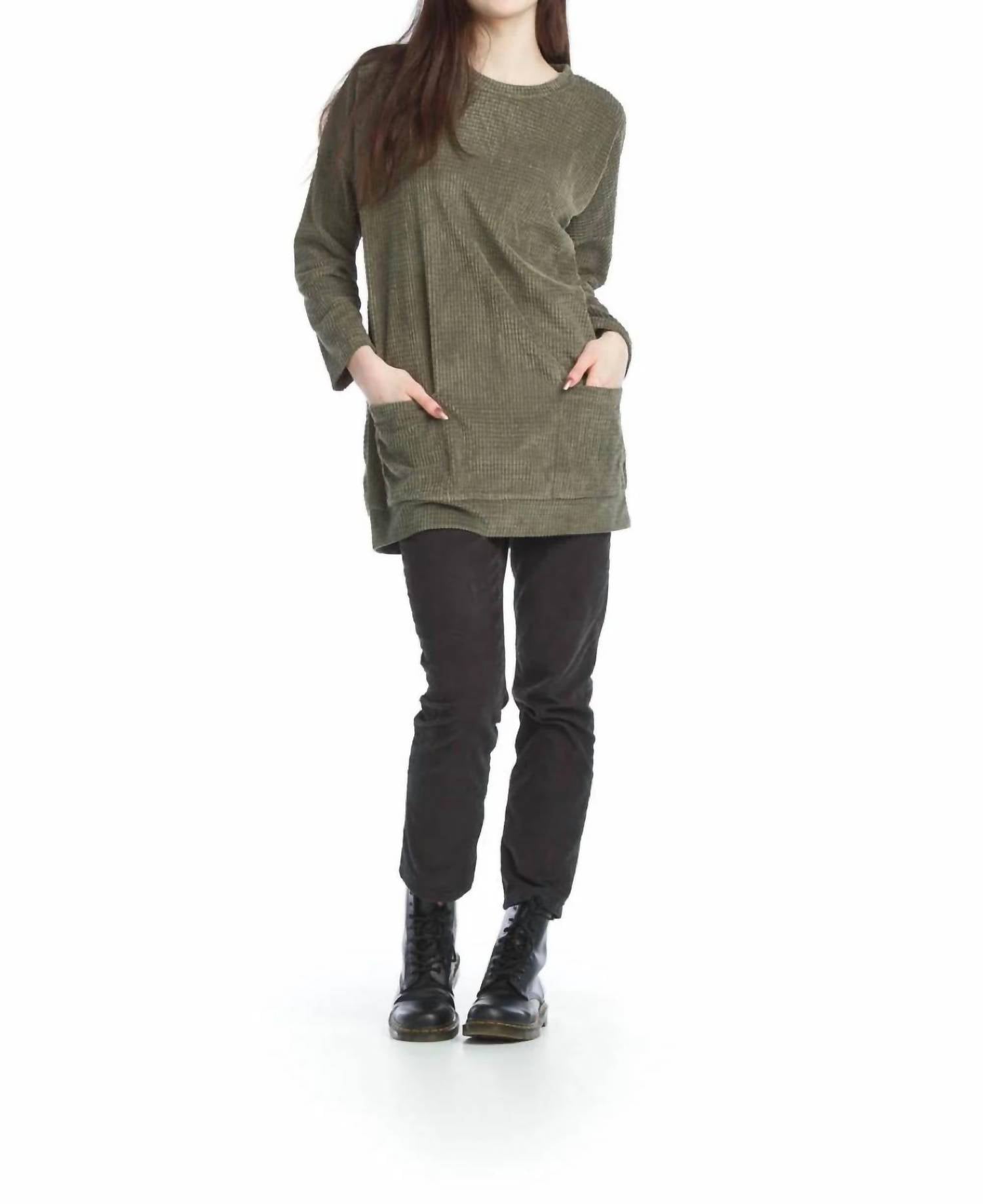 Papillon - Textured Tunic With Patch Pockets