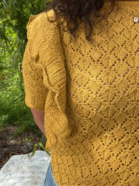 Doe And Rae - Pointelle Knit Top With Ruffle Sleeve