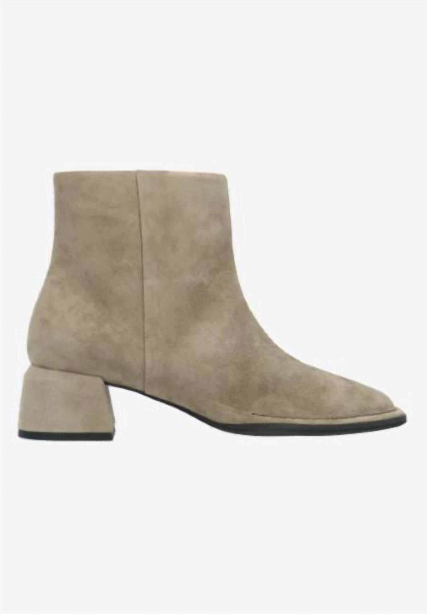 L'Amour Des Pieds - Women's Nuvora Boots