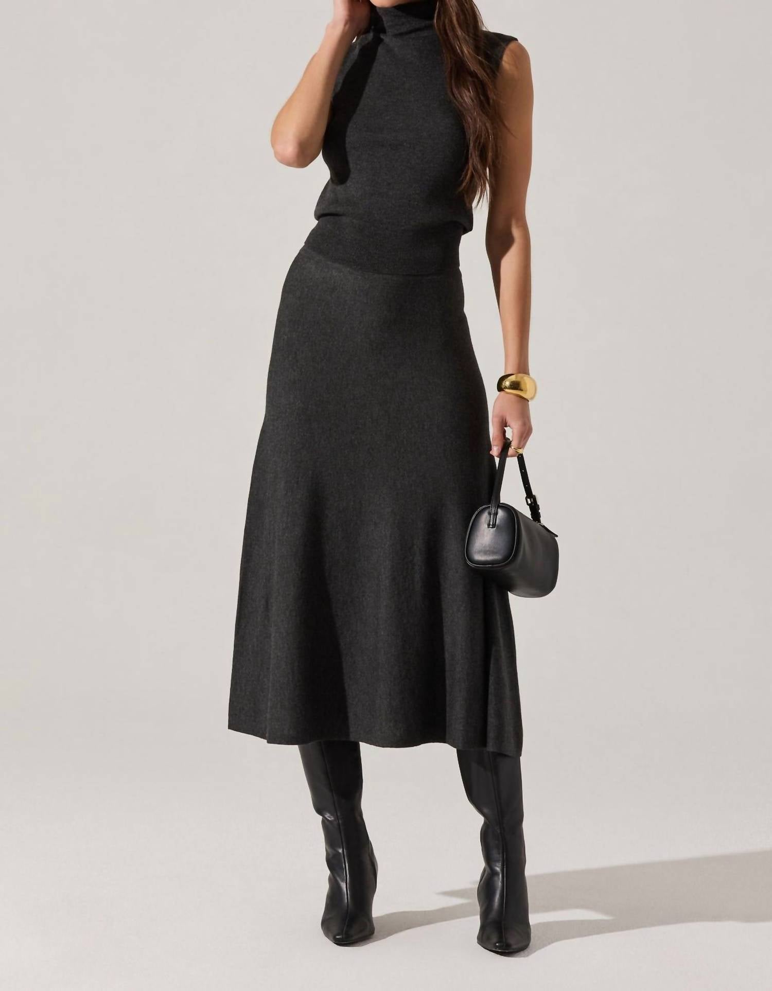 Astr - Deora Midi Sweater Skirt