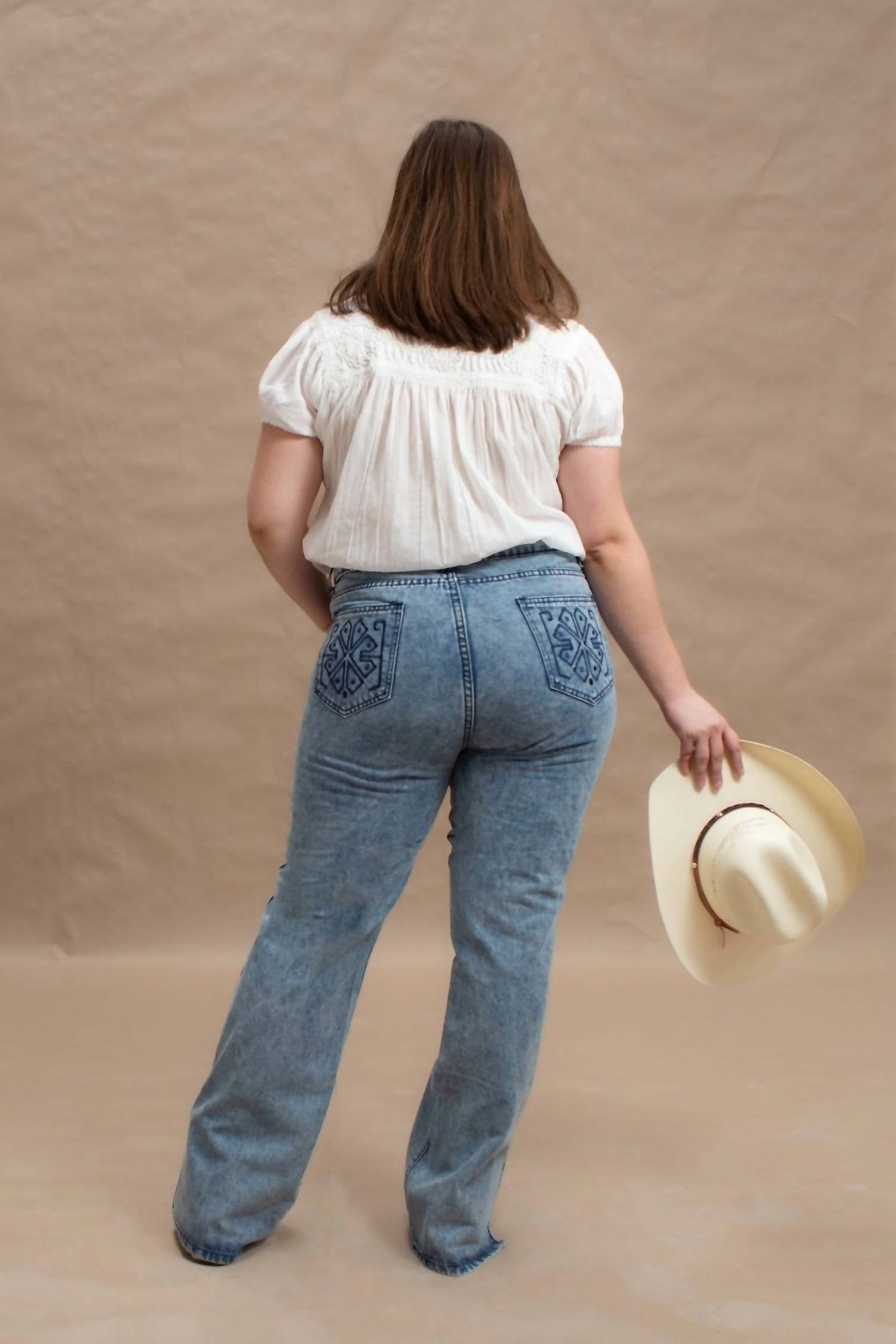 L&B - Straight Leg Jeans - Plus