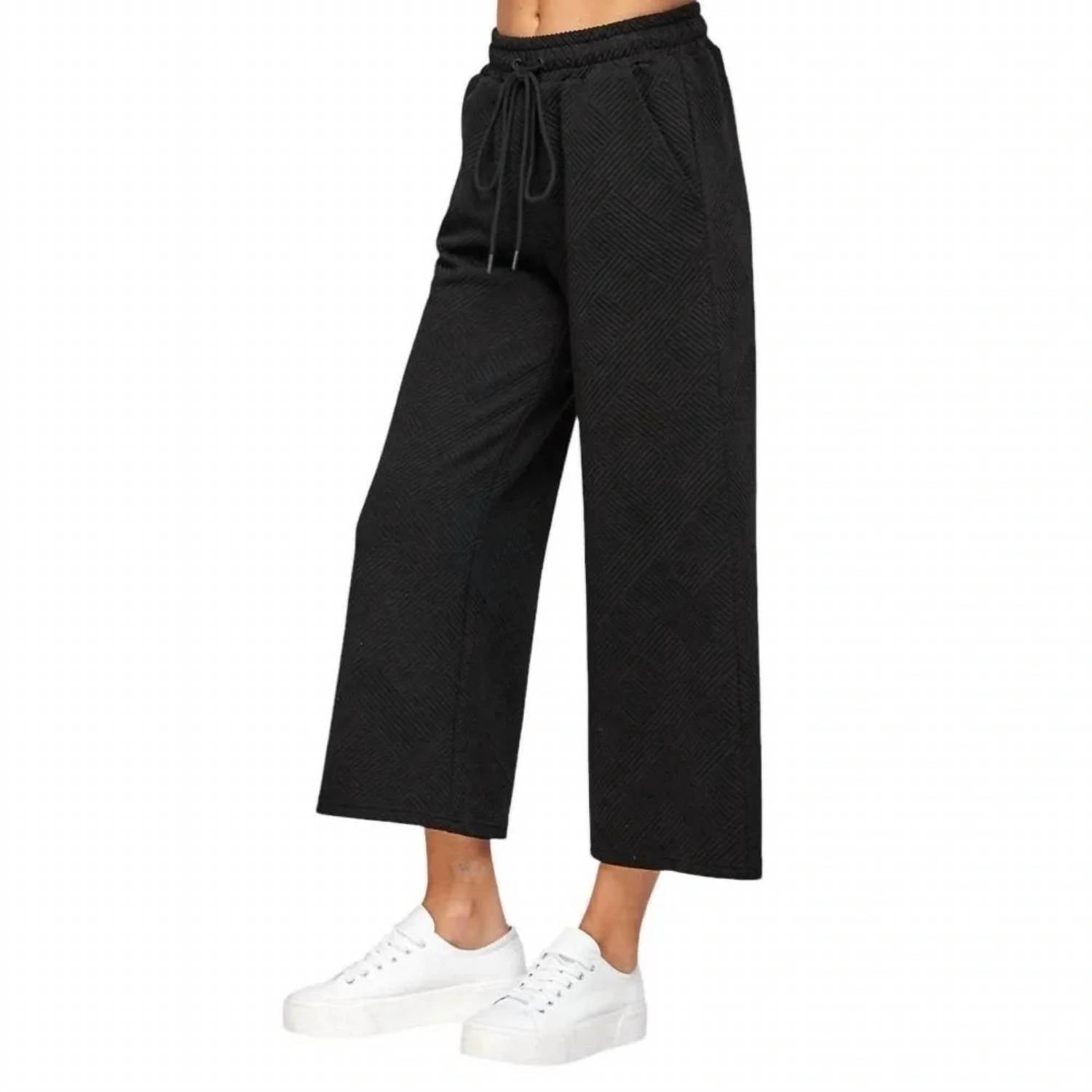 See And Be Seen - Textured Cropped Wide Leg Pants