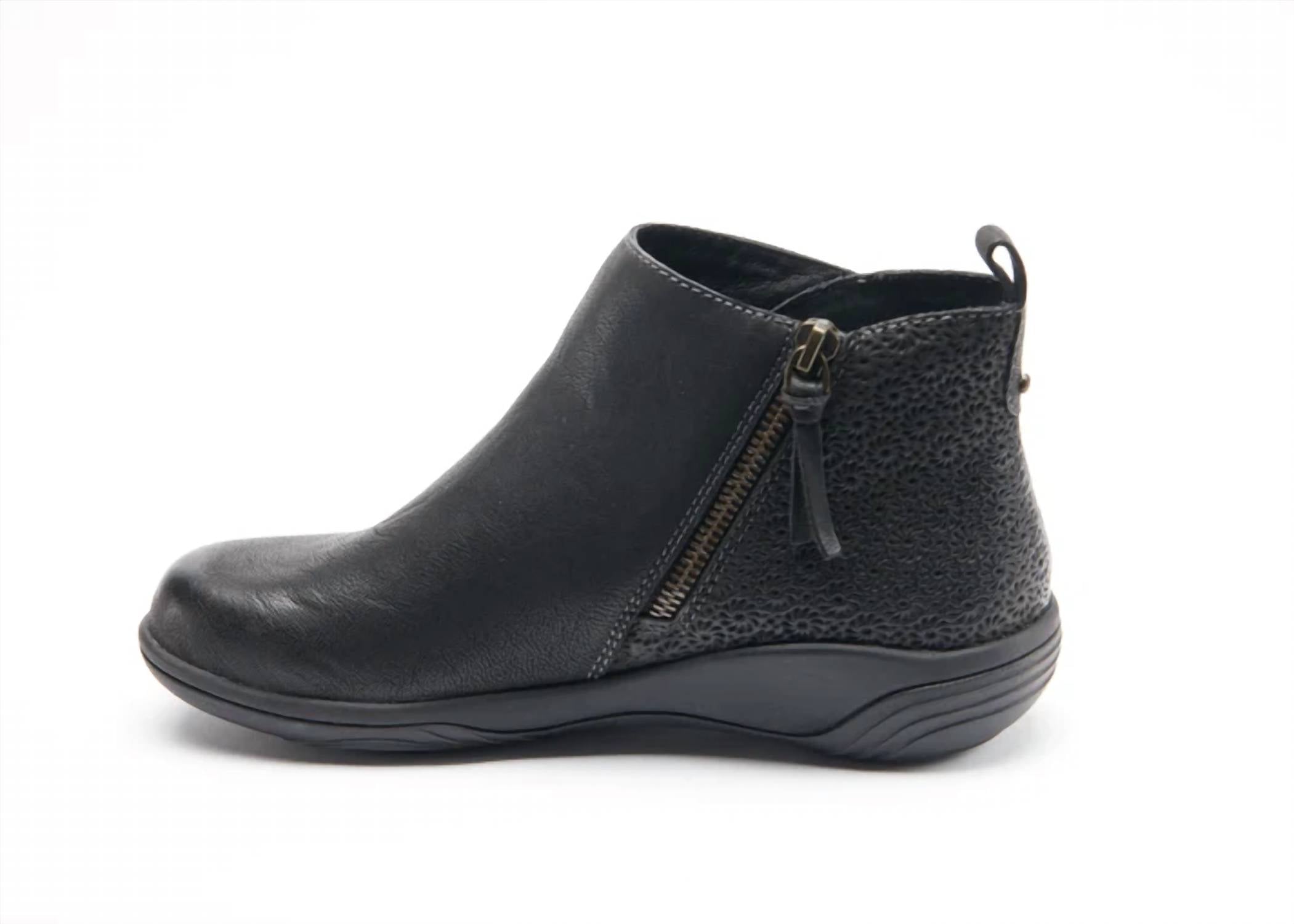 Halsa Footwear - Women's Althea Ankle Bootie
