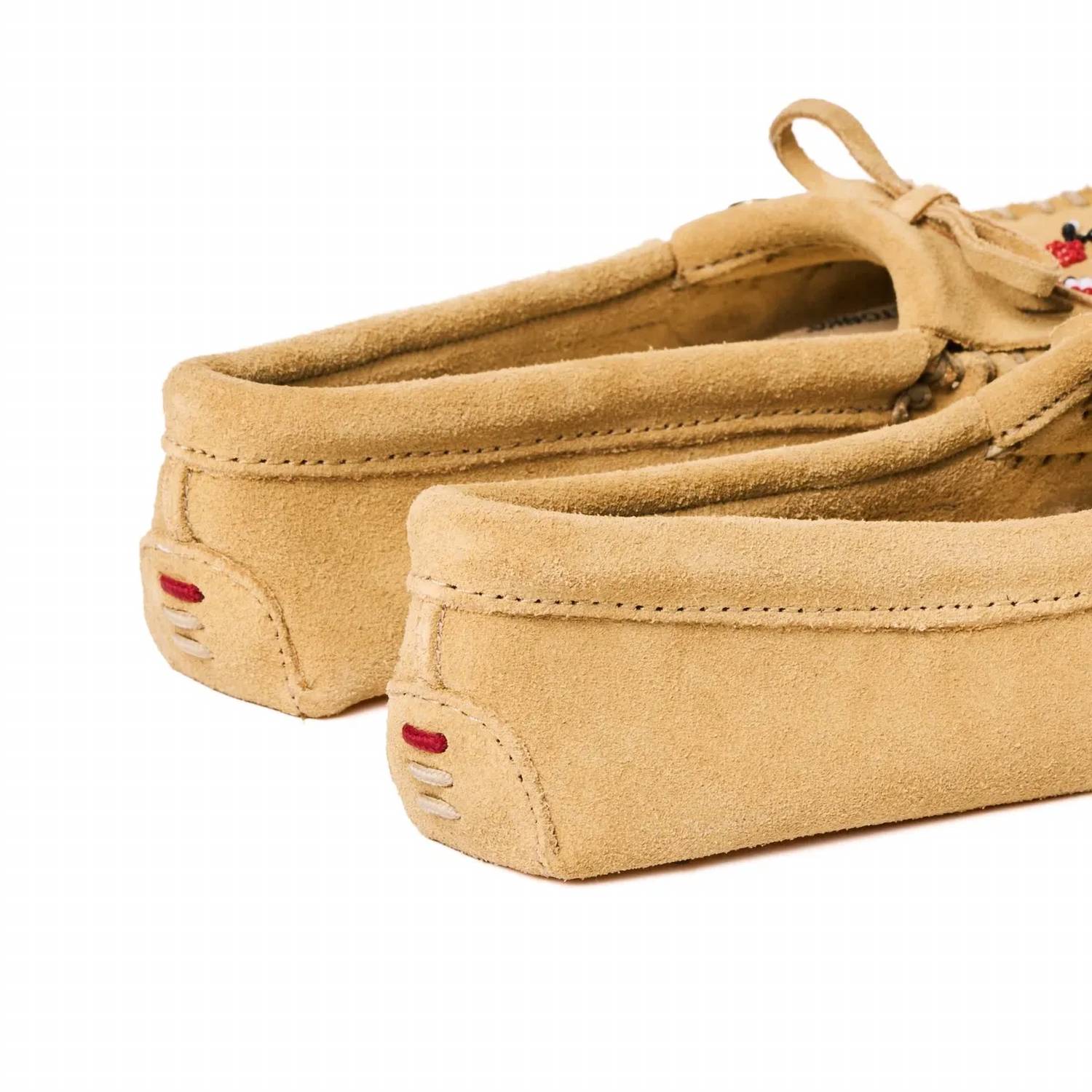 Minnetonka - Women's Thunderbird Animikii Softsole Moccasins