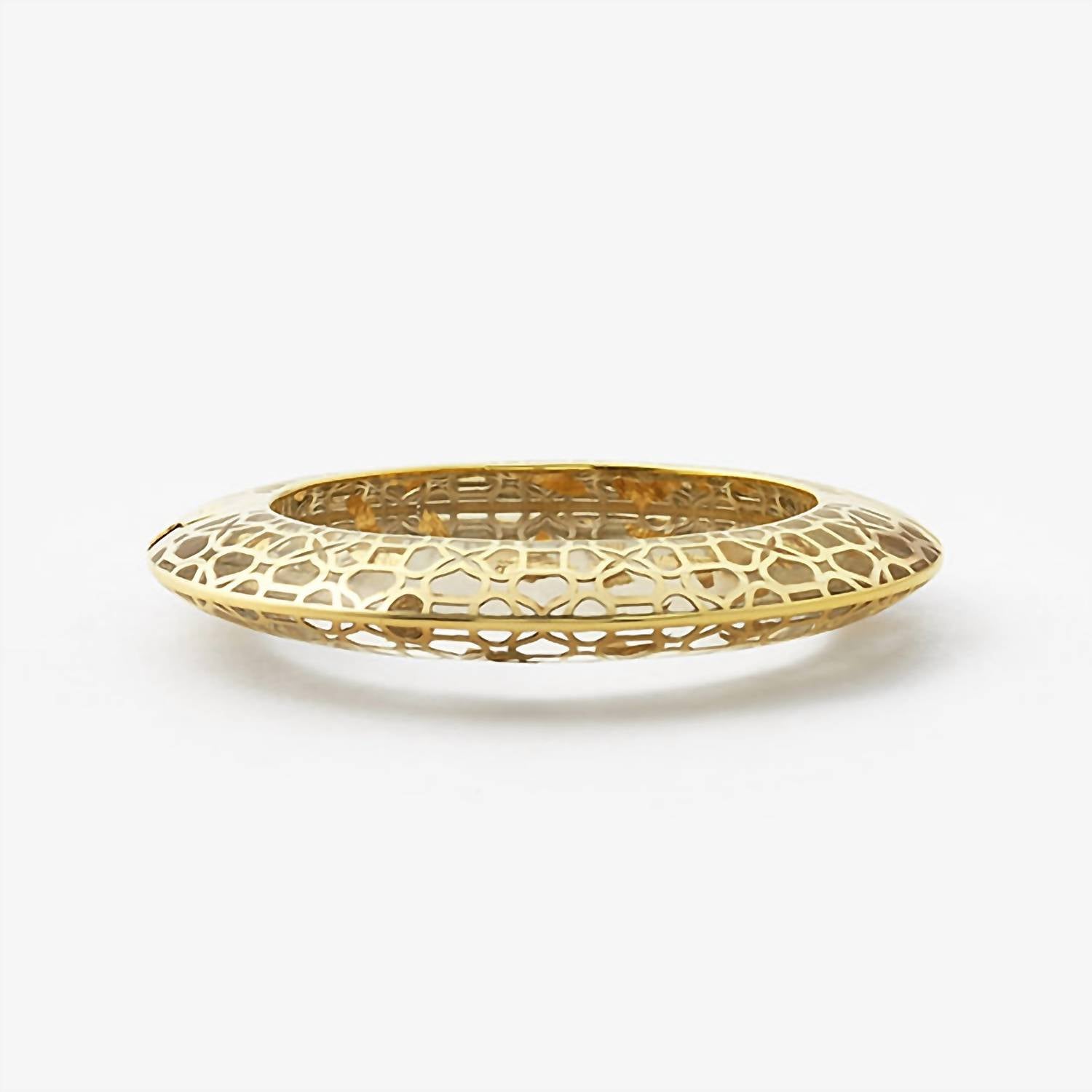 Avenue Chic - Women's Temple Muse Oval Hinge Cuff