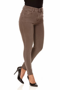 Lior - High Waisted Jeans