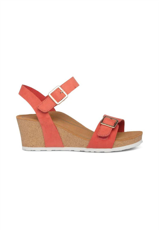 Aetrex - Lexa Quarter Strap Wedge
