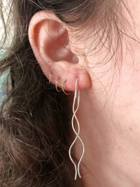 Sosie - Women's Wavy Bar Threader Earrings