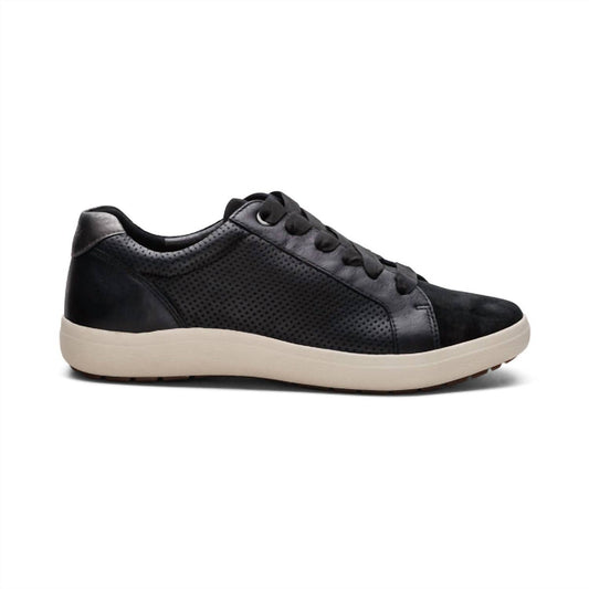 Aetrex - Women's Courtney Lace-up Sneakers