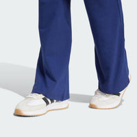 Adidas - Essentials Small Logo Flared Leggings