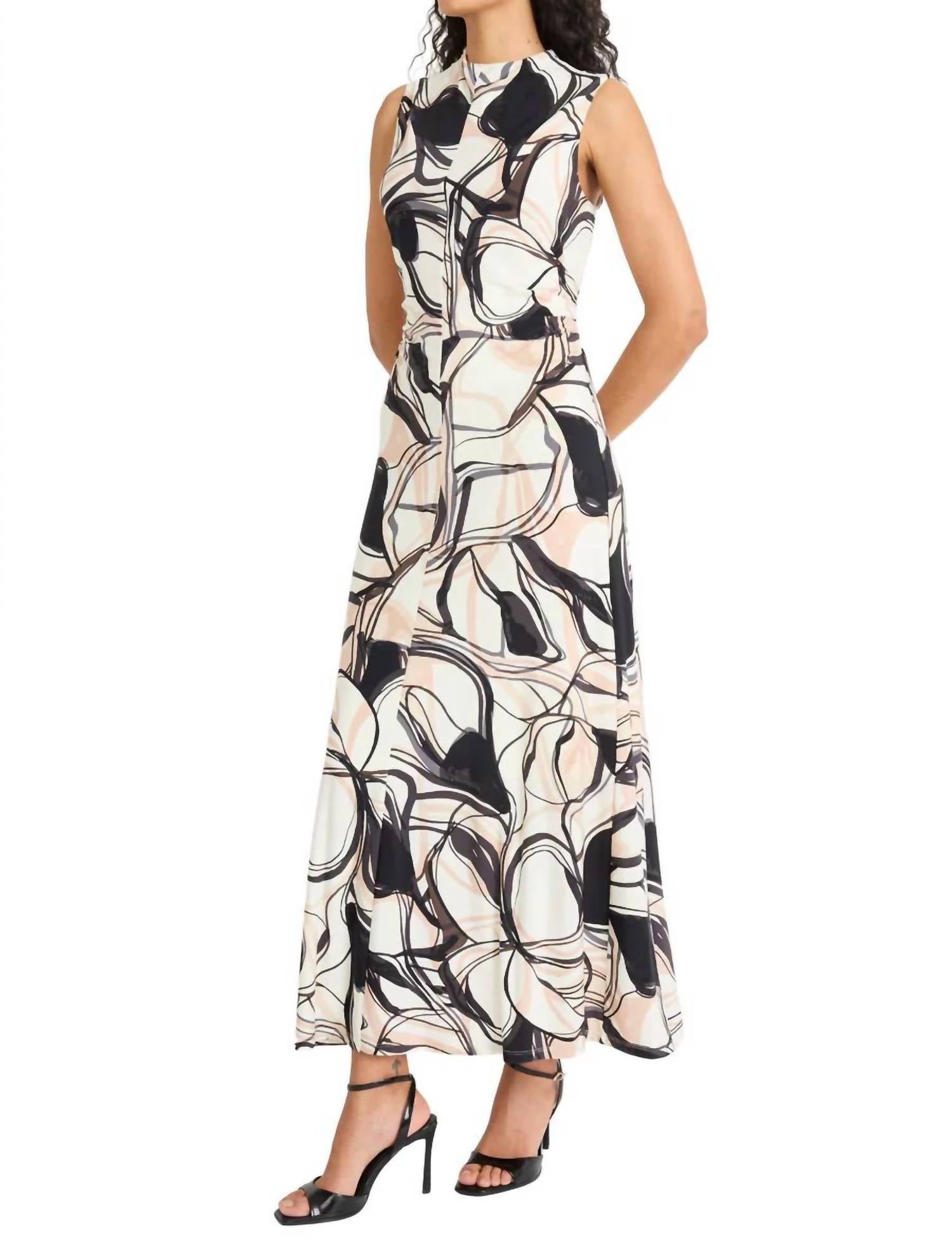 Maggy London - Mock Neck Sleeveless Maxi Dress
