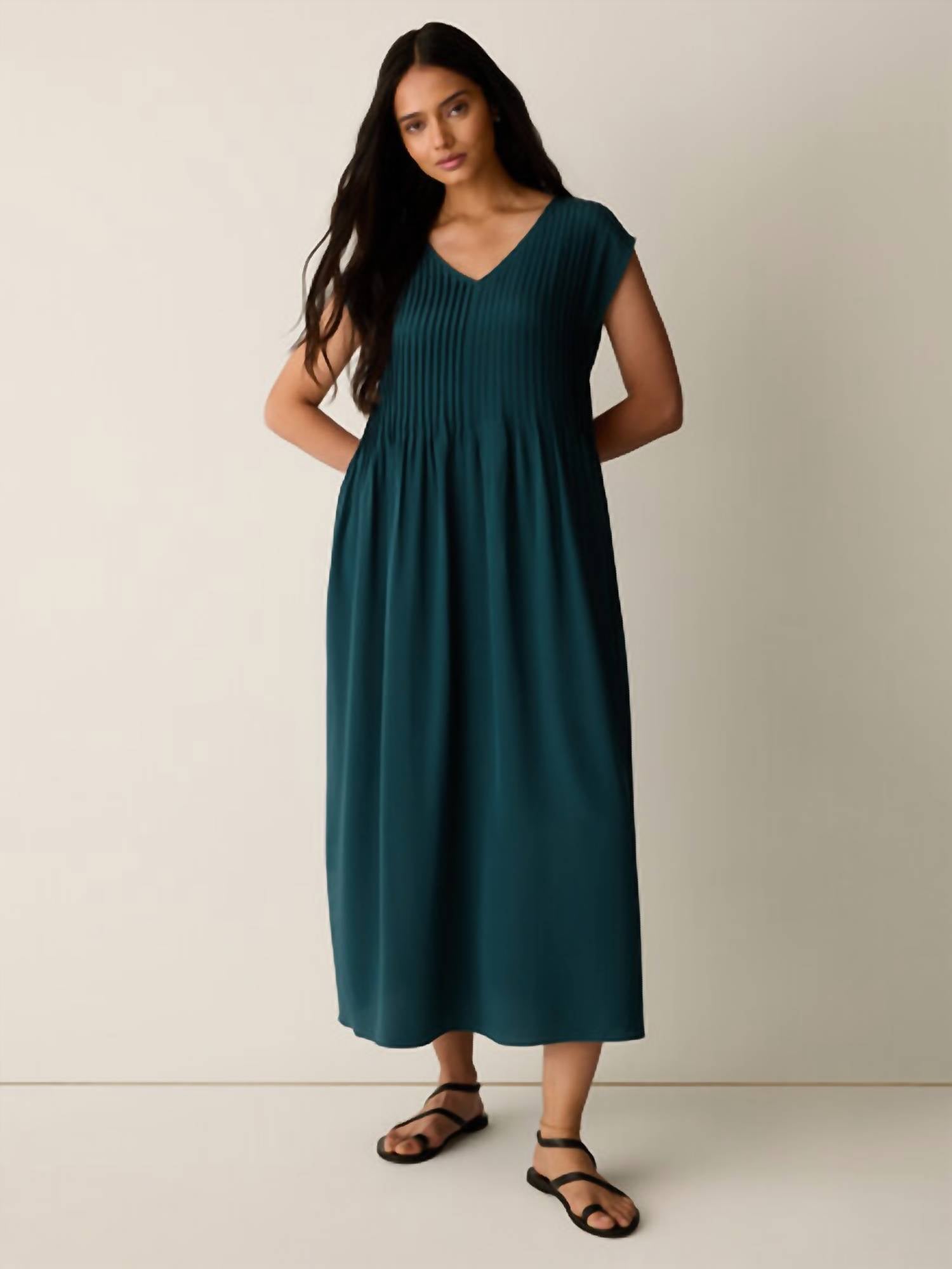 Eileen Fisher - V-Neck Pintuck Dress